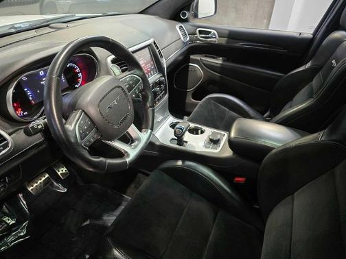 2015 Jeep Grand Cherokee SRT