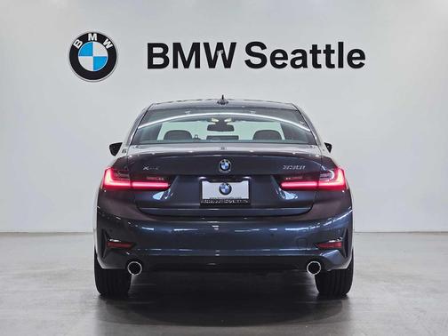 2022 BMW 330 xDrive