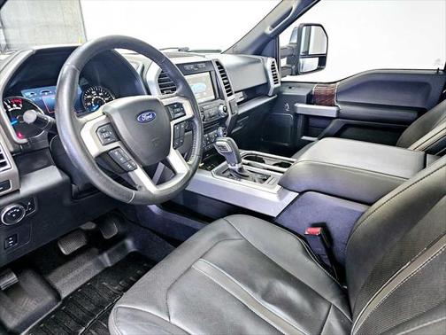 2015 Ford F-150 Platinum