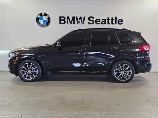 BLK/Black 2022 BMW X5 xDrive40i