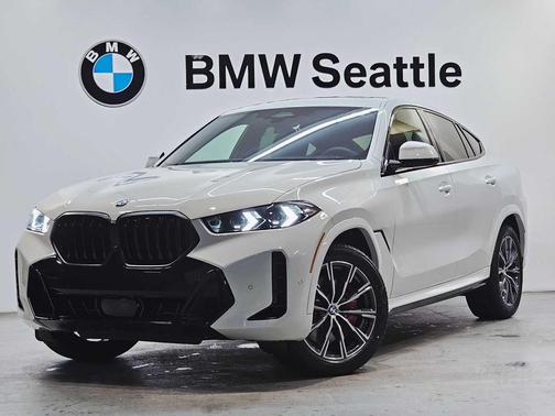 Alpine White 2026 BMW X6 xDrive40i SUV
