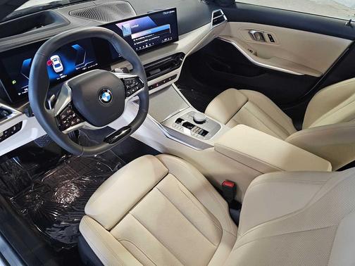 2025 BMW 330 xDrive