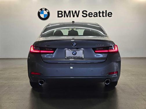 2026 BMW 330 xDrive NA