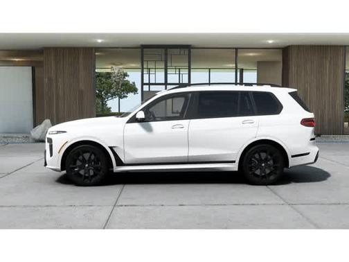 2026 BMW X7 M60i