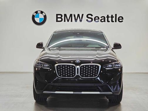 2022 BMW X4 xDrive30i