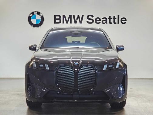 2026 BMW iX xDrive45