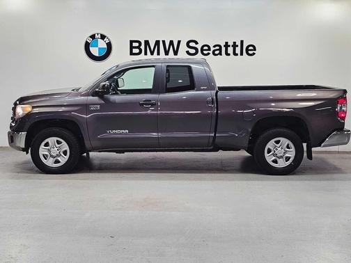 2015 Toyota Tundra SR5