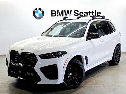 2025 BMW X5 M Base