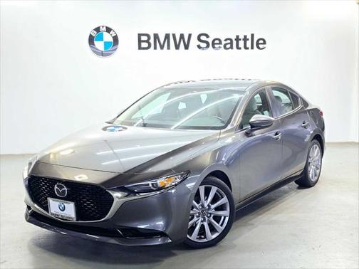 2022 Mazda Mazda3 FWD w/Preferred Package