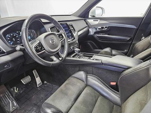 2016 Volvo XC90 T6 R-Design