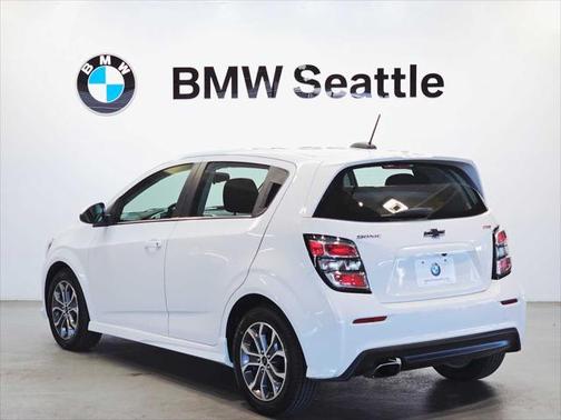2020 Chevrolet Sonic FWD Hatchback LT 5-Door