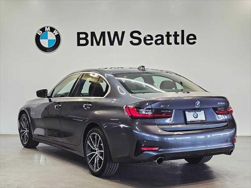 2022 BMW 330e Base