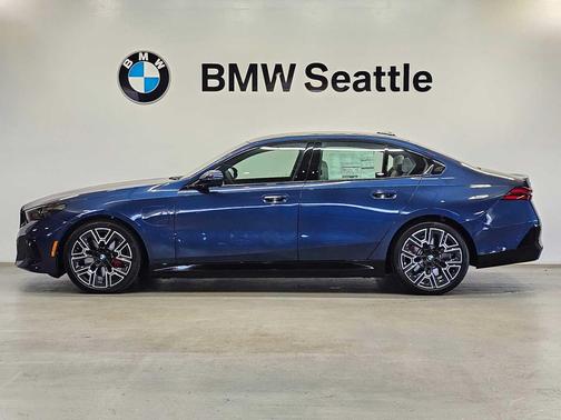 2026 BMW 550e xDrive