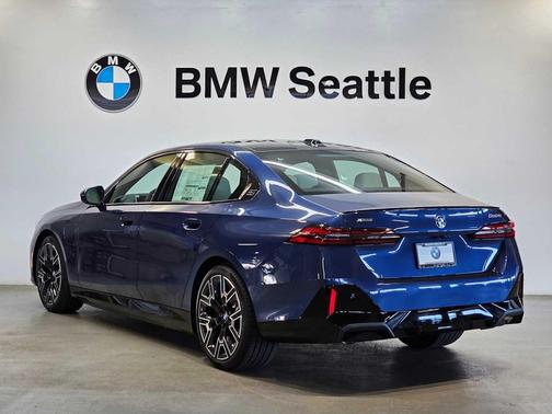 2026 BMW 550e xDrive