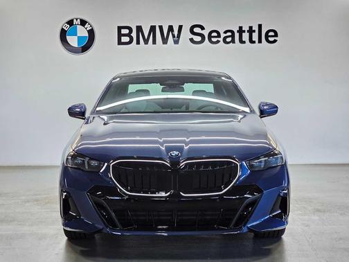 2026 BMW 550e xDrive