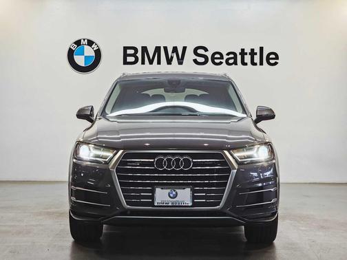 2019 Audi Q7 45 Premium