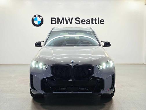2026 BMW X5 M60i