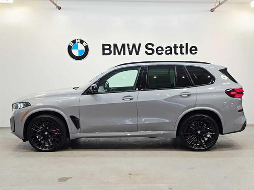 2026 BMW X5 M60i