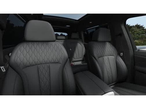 2026 BMW X7 M60i