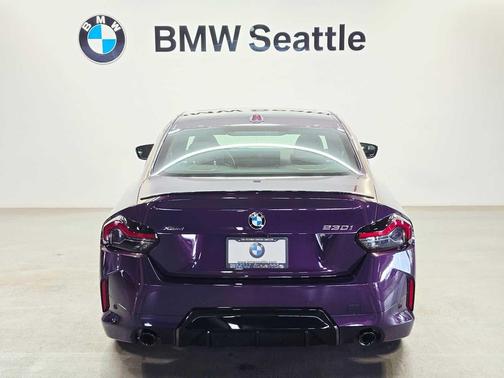 2026 BMW 230 i xDrive