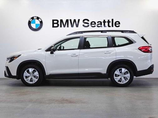 2023 Subaru Ascent Base 8-Passenger