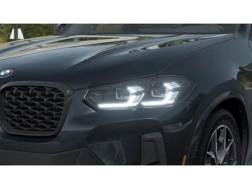 2025 BMW X4 xDrive30i