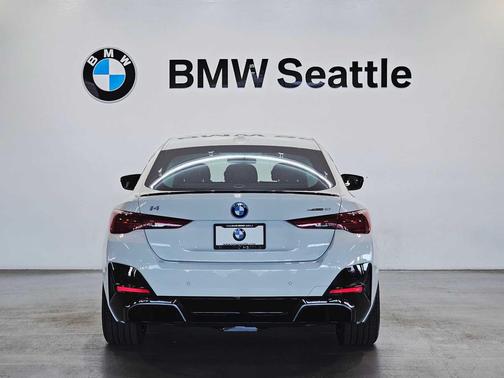 2025 BMW i4 Gran Coupe xDrive40