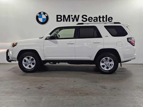 Super White 2019 Toyota 4Runner SR5 Premium