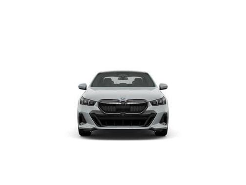 2026 BMW 550e xDrive