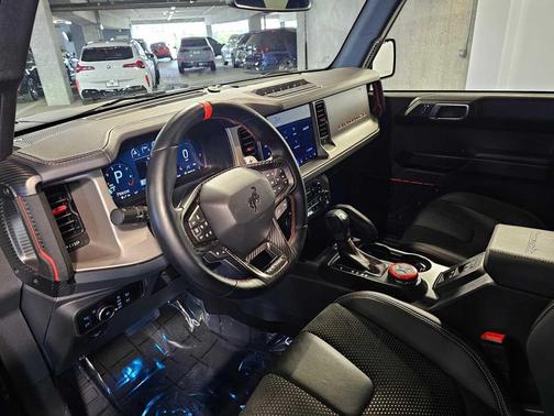 SHADOW BLACK 2024 Ford Bronco Raptor