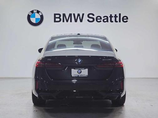 2024 BMW i5 eDrive40
