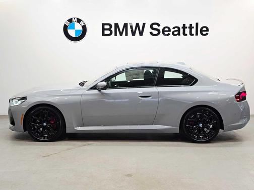 2026 BMW 230 i xDrive