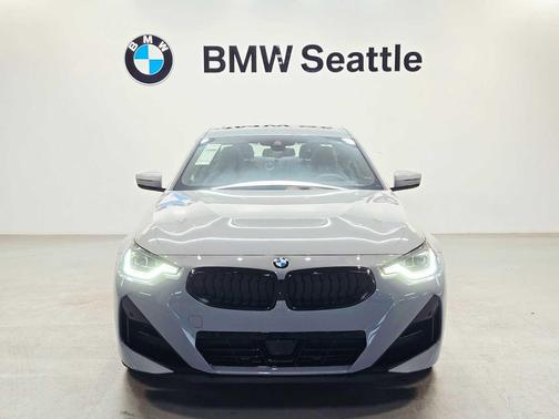 2026 BMW 230 i xDrive