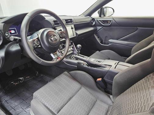 2023 Toyota GR86 Base