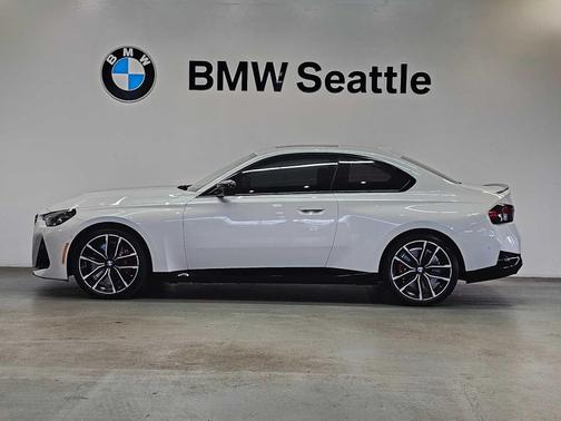 2024 BMW M240 i xDrive