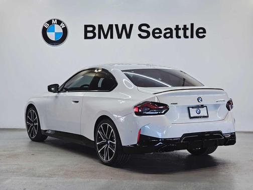 2024 BMW M240 i xDrive