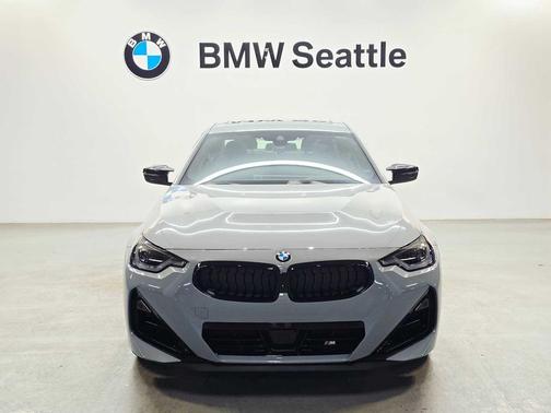 2026 BMW M240 i xDrive