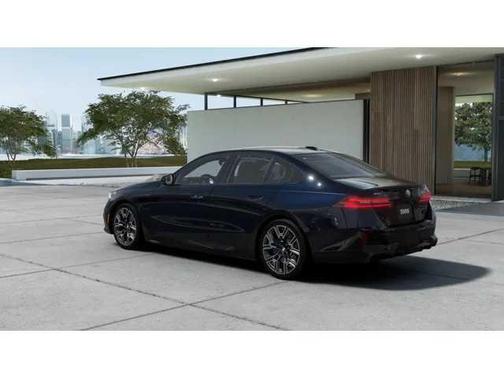 Carbon Black Metallic 2027 BMW 550e xDrive