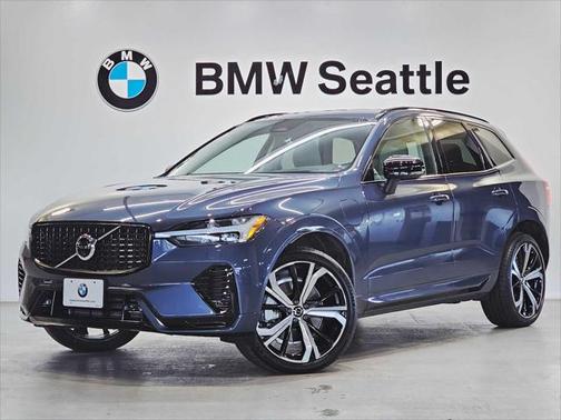 2023 Volvo XC60 Recharge Plug-In Hybrid T8 Ultimate Dark Theme