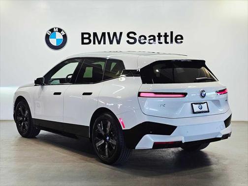 2024 BMW iX xDrive50