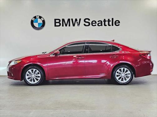 2013 Lexus ES 300h Base