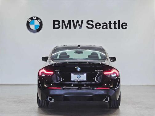 2024 BMW 230 i xDrive
