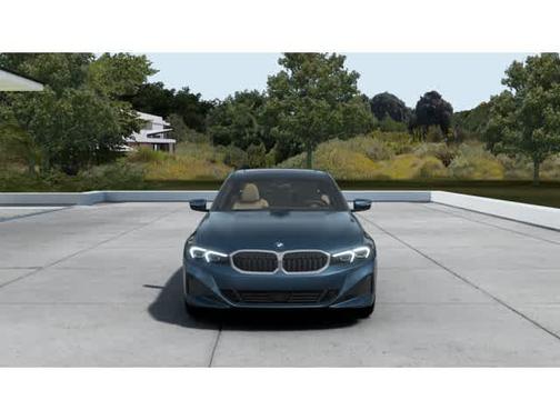 2025 BMW 330 i xDrive