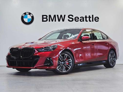 2026 BMW 550e 550e xDrive