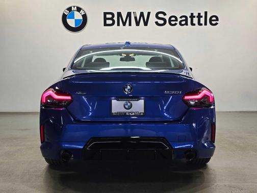 2026 BMW 230 i xDrive