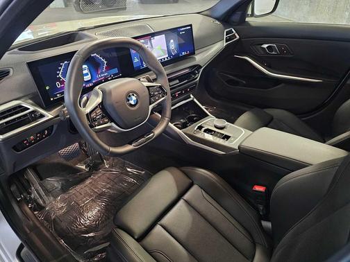 Alpine White 2025 BMW 330 xDrive