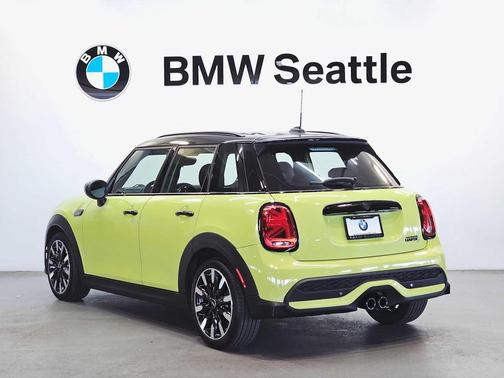 2023 MINI Hardtop Cooper S