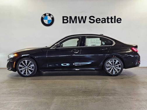 Black Sapphire Metallic 2026 BMW 330 xDrive