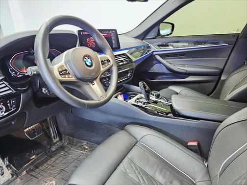 2023 BMW M550 i Xdrive