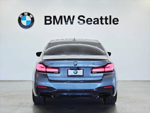 2023 BMW M550 i Xdrive